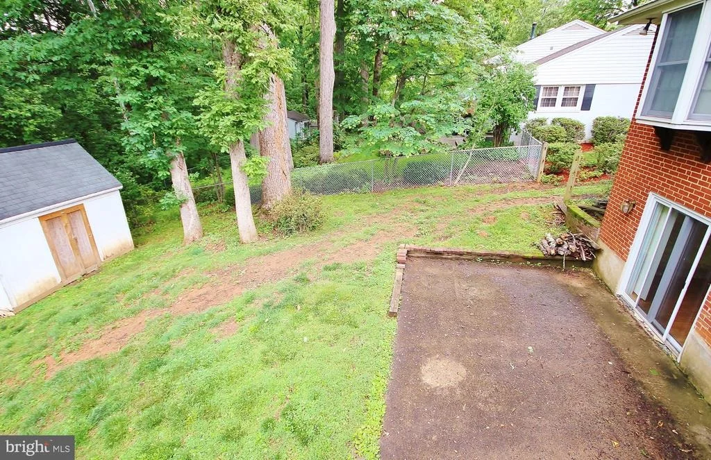 Photo of 5504 INVERCHAPEL ROAD