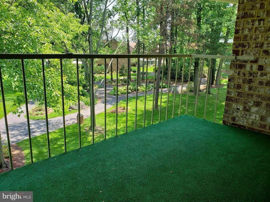 Photo of Unit 73C at 3600 GLENEAGLES DRIVE
