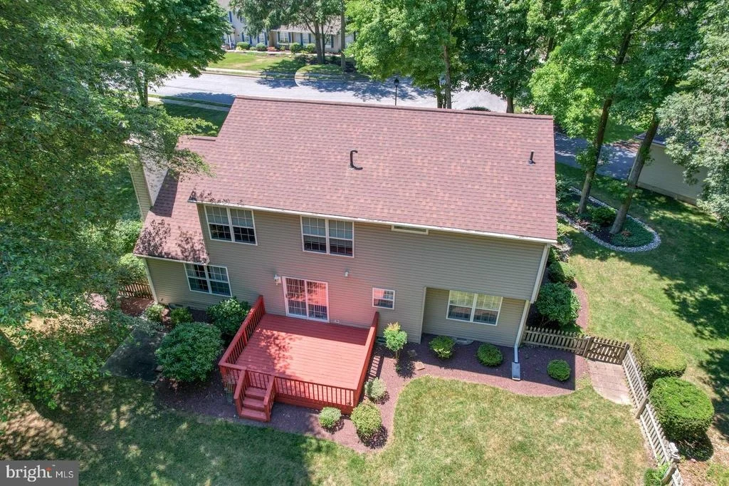 Photo of 305 PEBBLE VALLEY PLACE