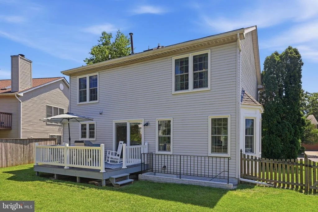 Photo of 1019 CHINABERRY DRIVE