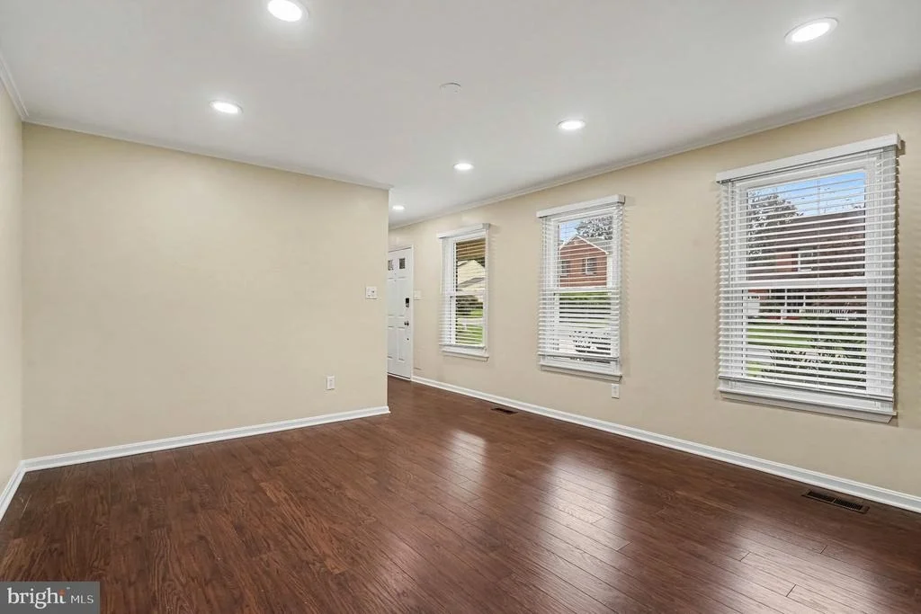 Photo of 339 REGAL DRIVE