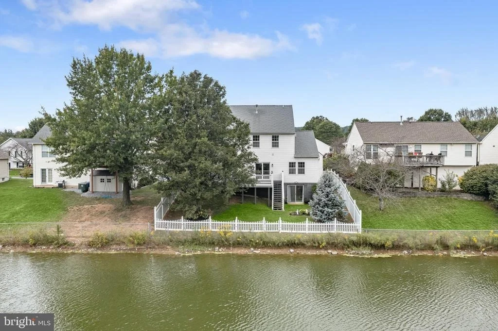 Photo of 236 LAKE COVENTRY DRIVE