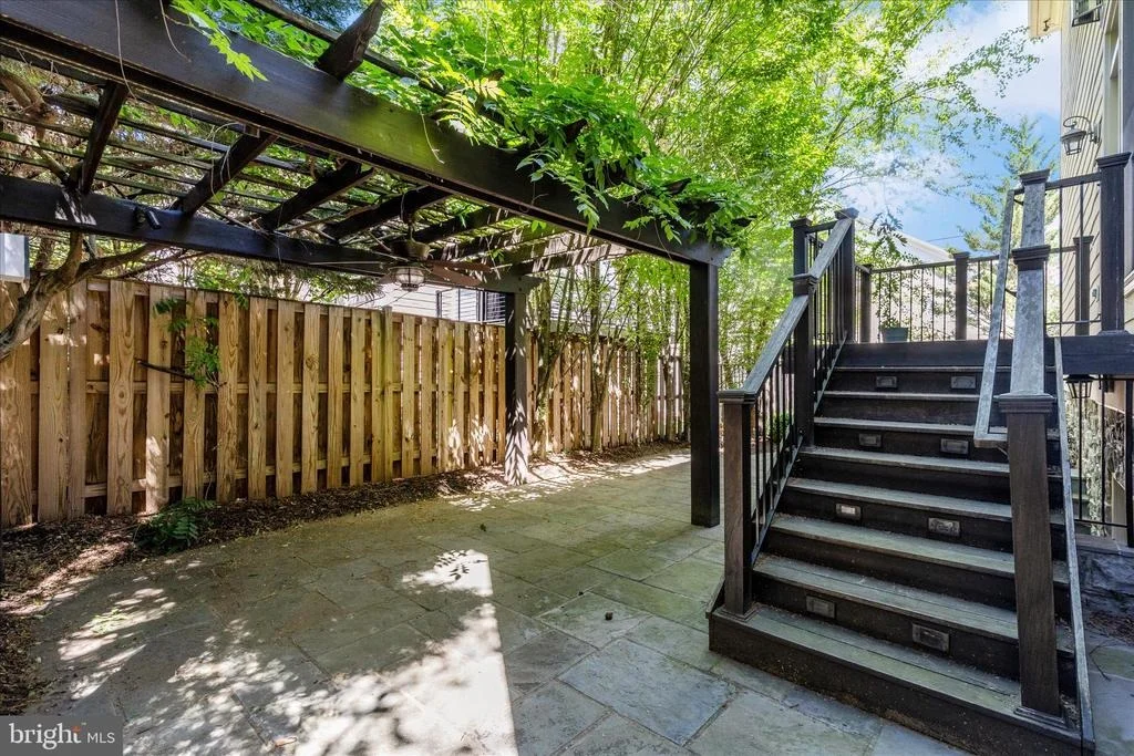 Photo of 2822 NORBORNE PLACE