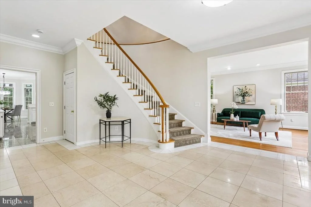Photo of 9217 FALL RIVER LANE