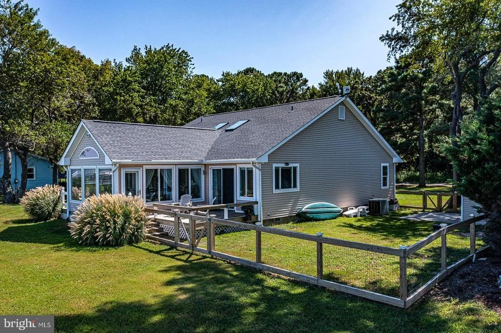 Photo of 976 BRAMMER DRIVE