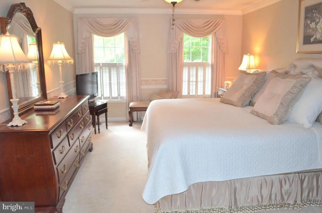 Photo of 6159 RIVER FOREST DRIVE