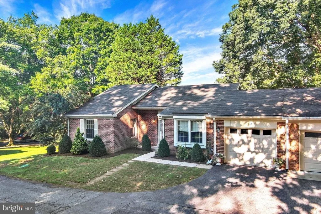 Photo of 1012 MASTLINE DRIVE
