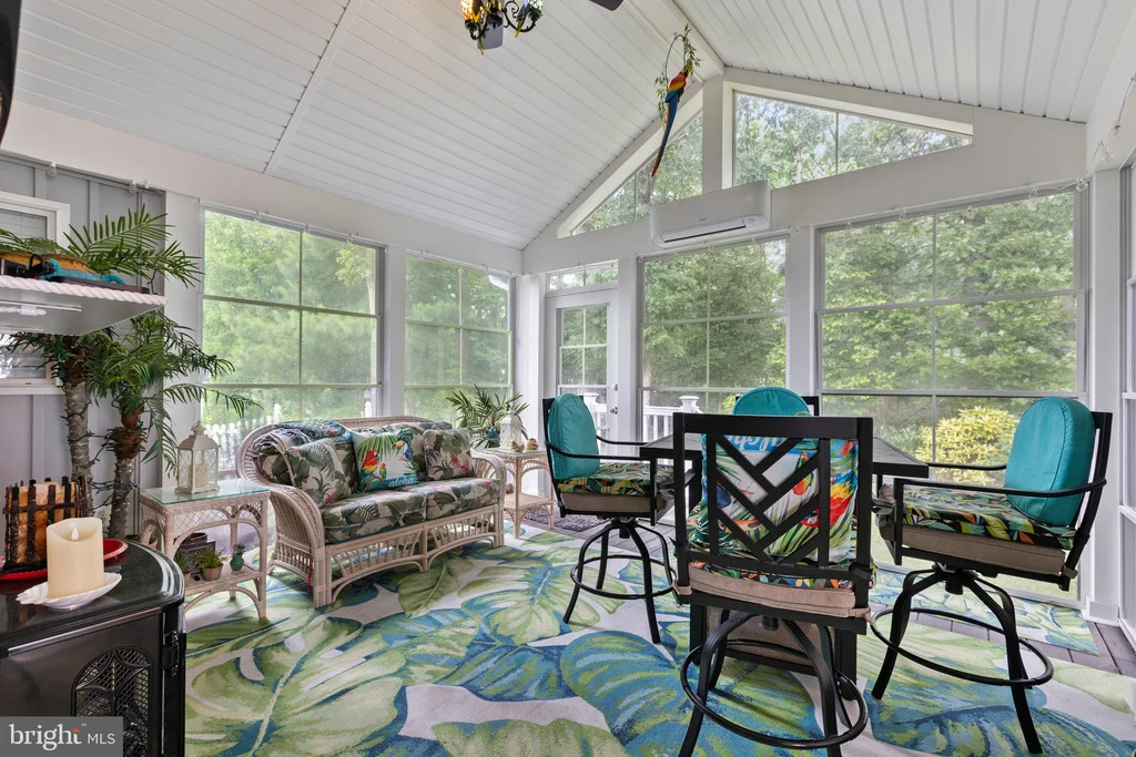 Photo of 32618 SEAVIEW LOOP