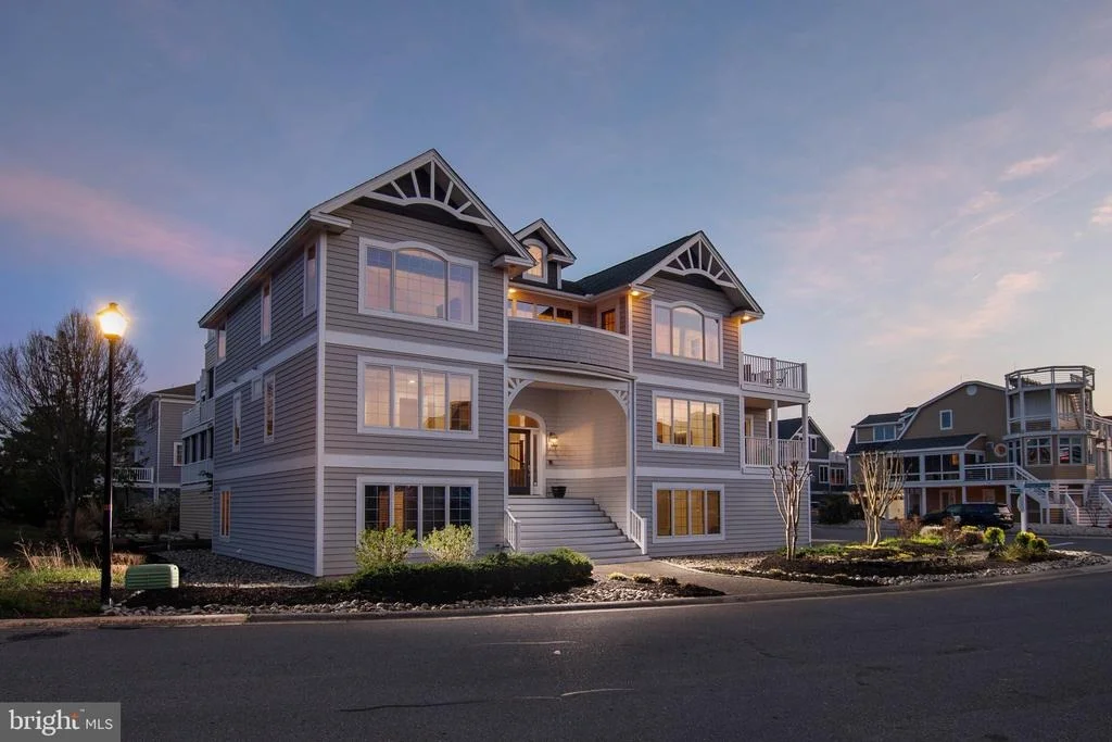 Photo of 142 HENLOPEN SHORES CIRCLE