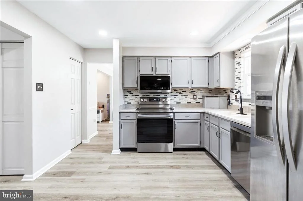 Photo of 5021 MALLARD LANE