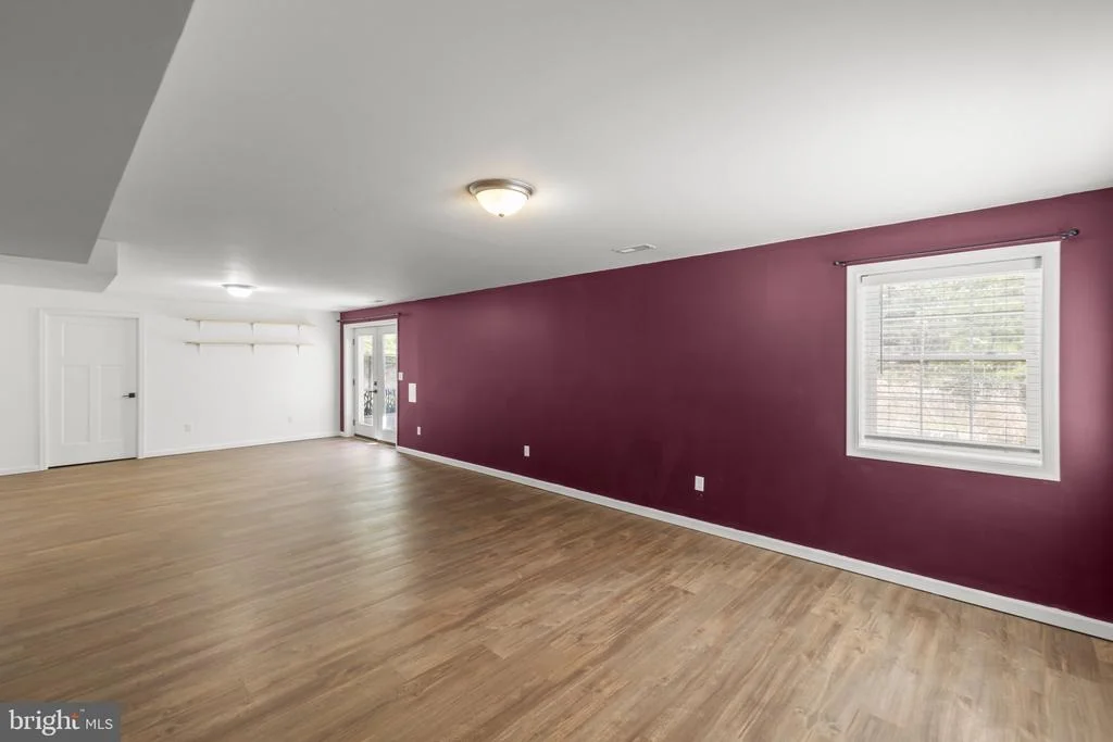 Photo of 112 COLONIAL DRIVE