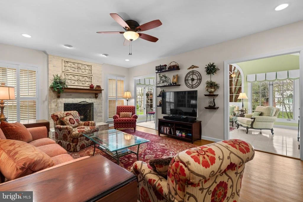 Photo of 17702 GLOBE THEATRE DRIVE