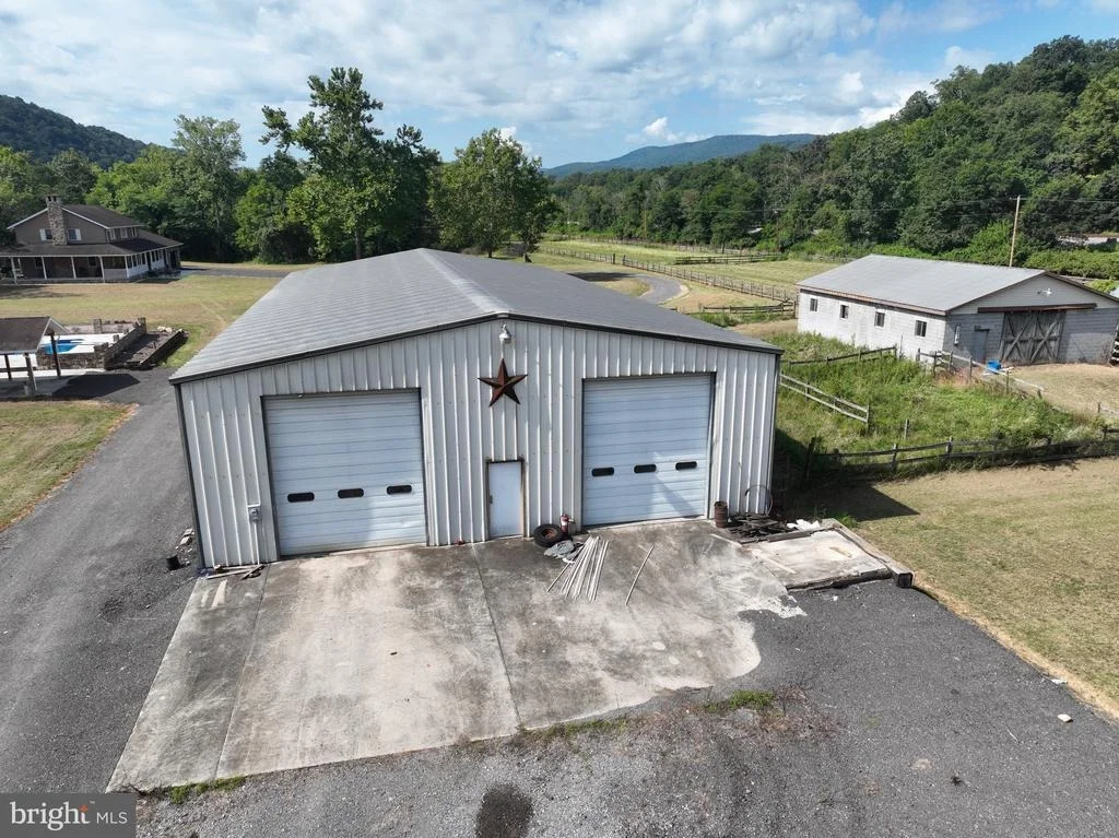 Photo of 13900 SCHELLSBURG ROAD