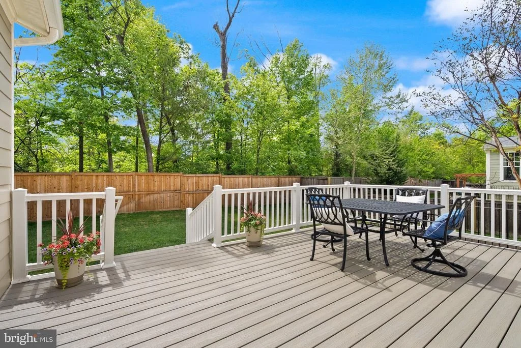 Photo of 41125 SHEFFIELD FOREST DRIVE