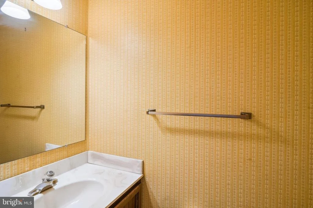 Photo of Unit 38 at 1046 WINDRUSH LANE