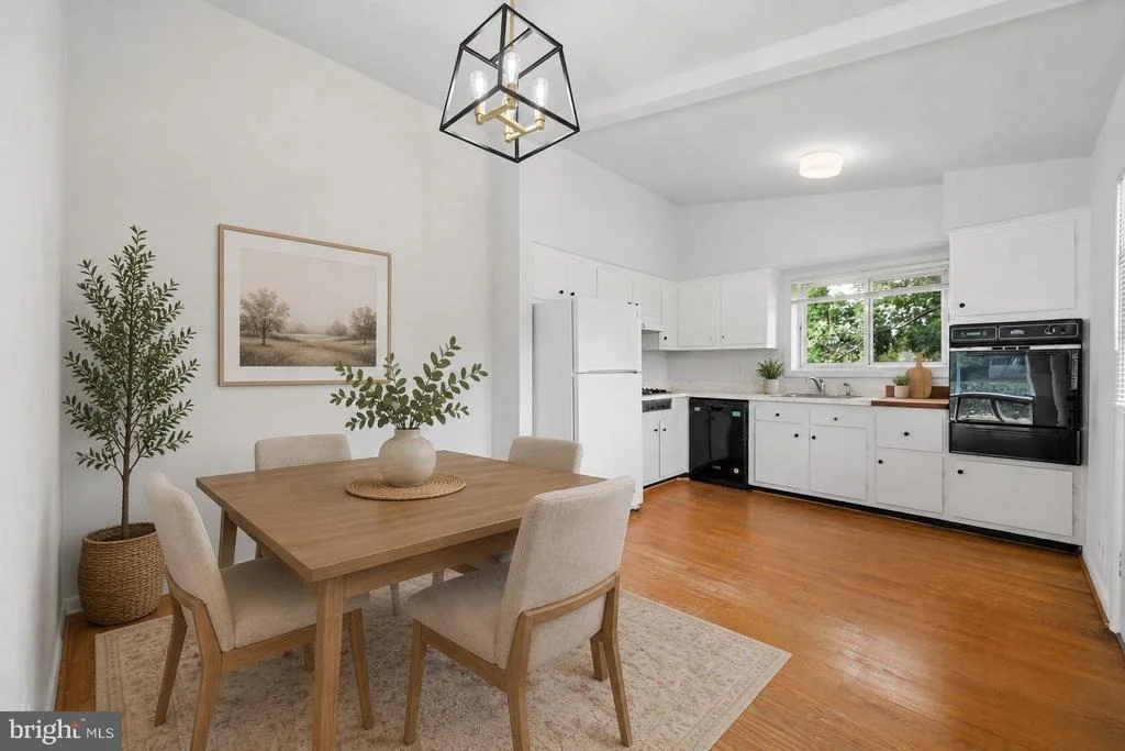 Photo of 11302 KENTON PLACE