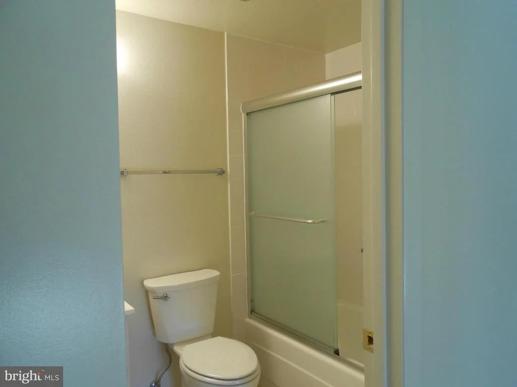 Photo of Unit 731D at 3398 GLENEAGLES DRIVE