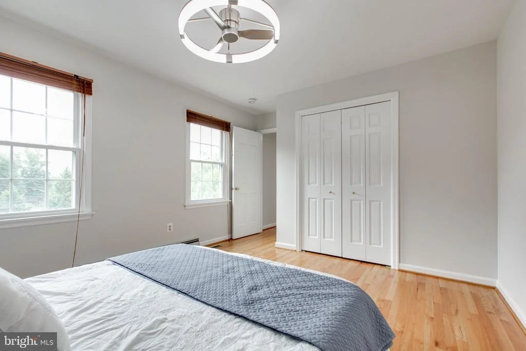 Photo of 8200 TYSON ROAD
