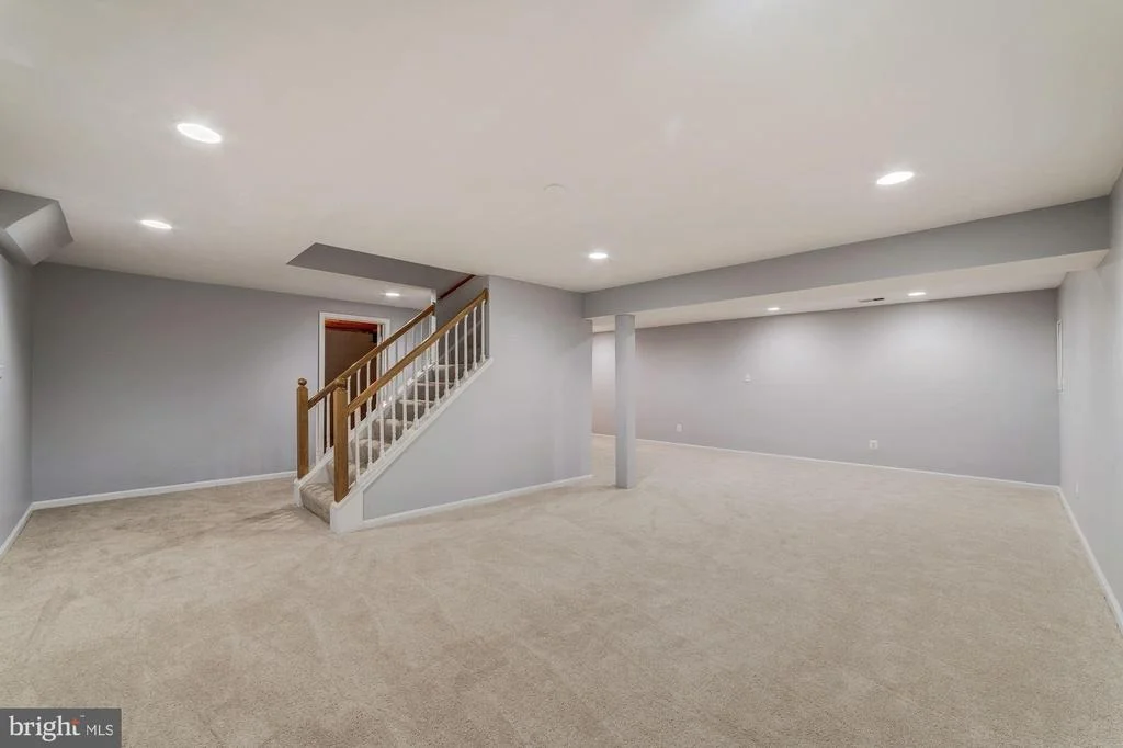 Photo of 5111 KING DAVID BOULEVARD