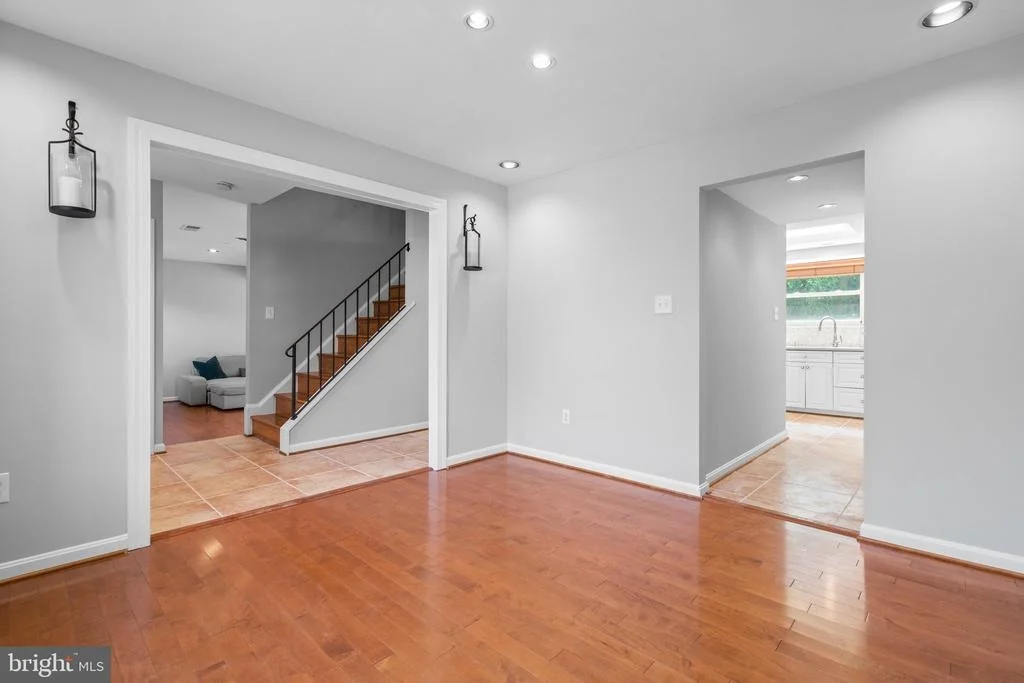 Photo of 18312 DARNELL DRIVE