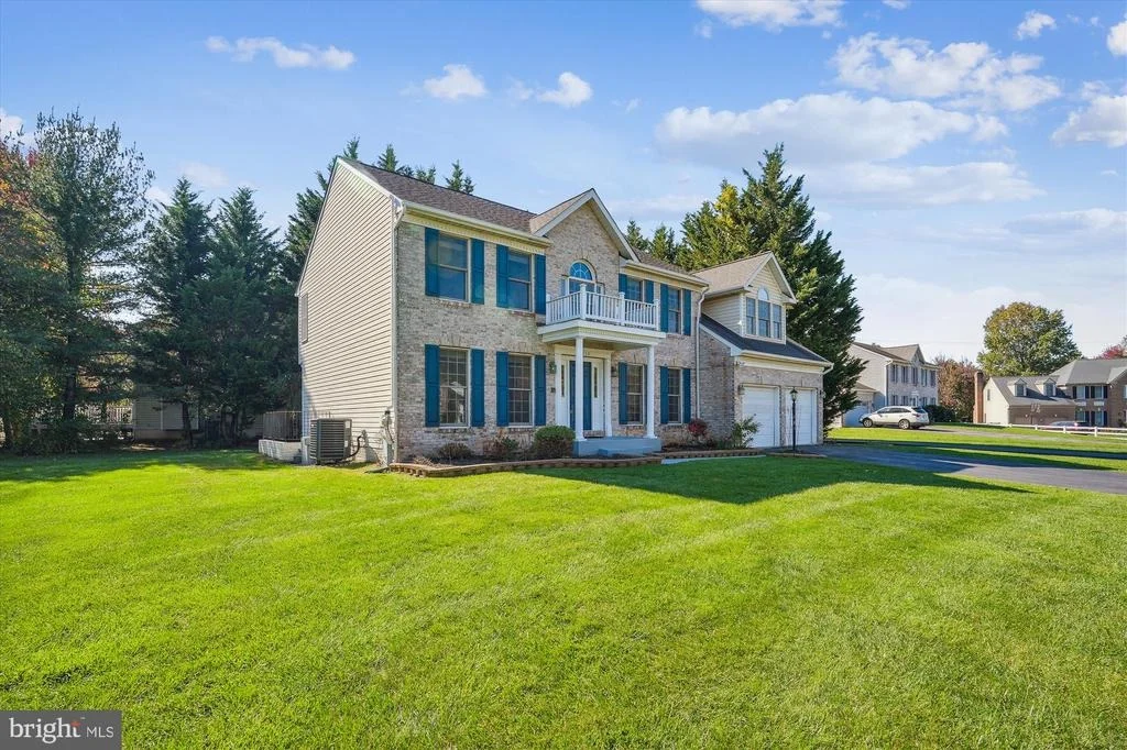 Photo of 8239 SPRING BRANCH COURT