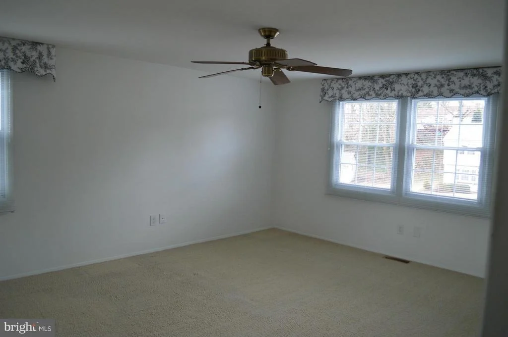 Photo of 4905 ROCKY SPRING LANE