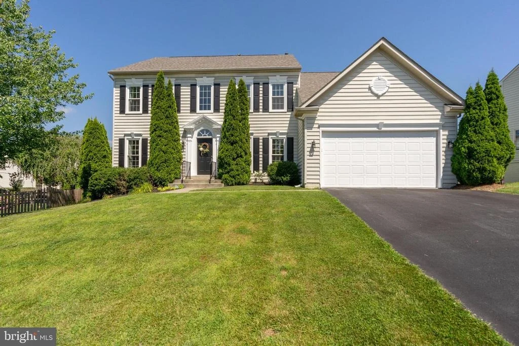 Photo of 6344 CLARIDGE DRIVE N