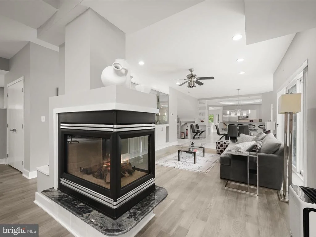 Photo of 1199 ASQUITHPINES PLACE