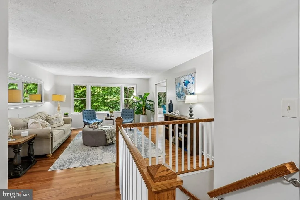 Photo of 24833 SHOWBARN CIRCLE