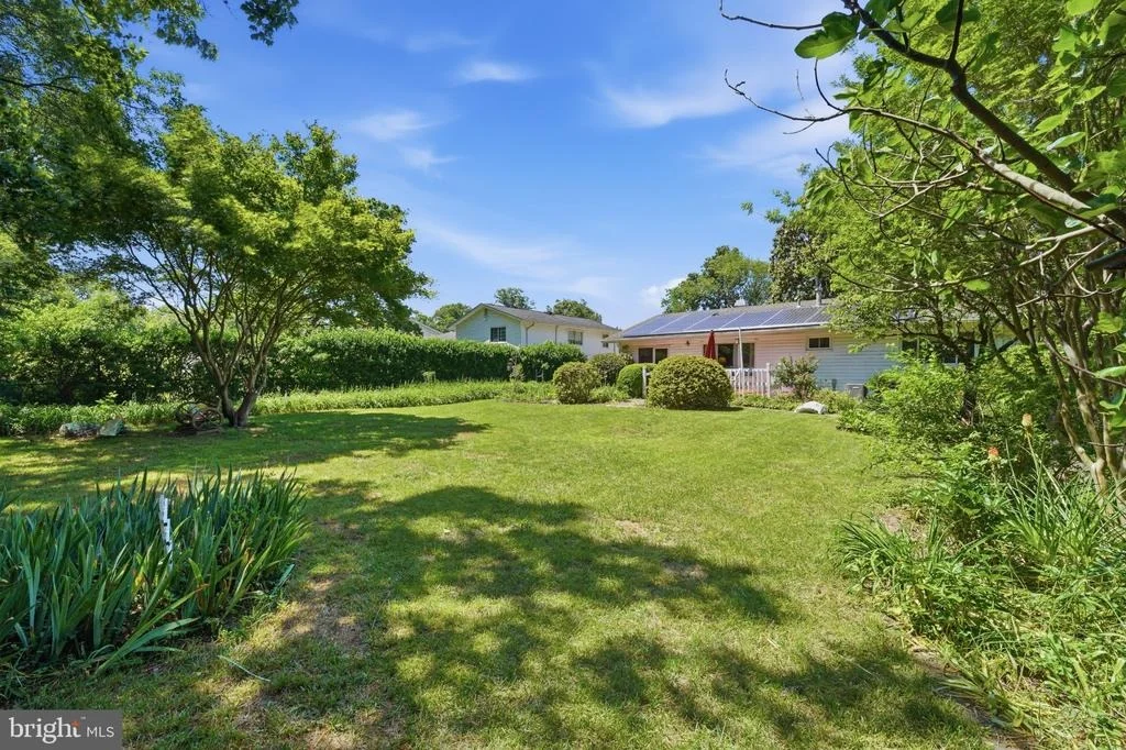 Photo of 12615 EASTBOURNE DRIVE