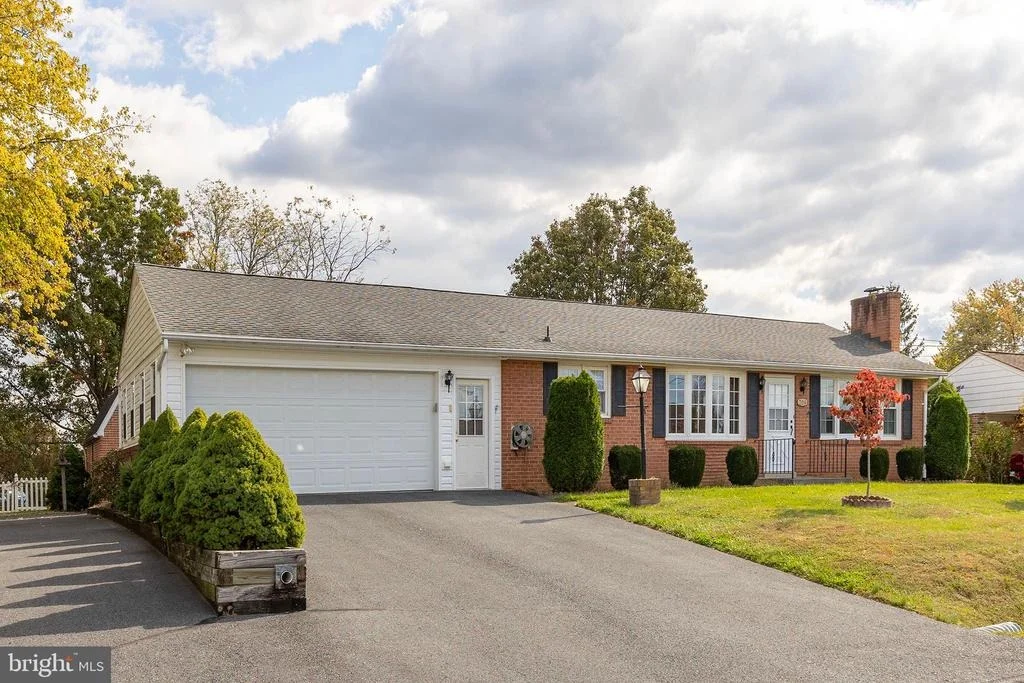 Photo of 204 RIDGE ROAD