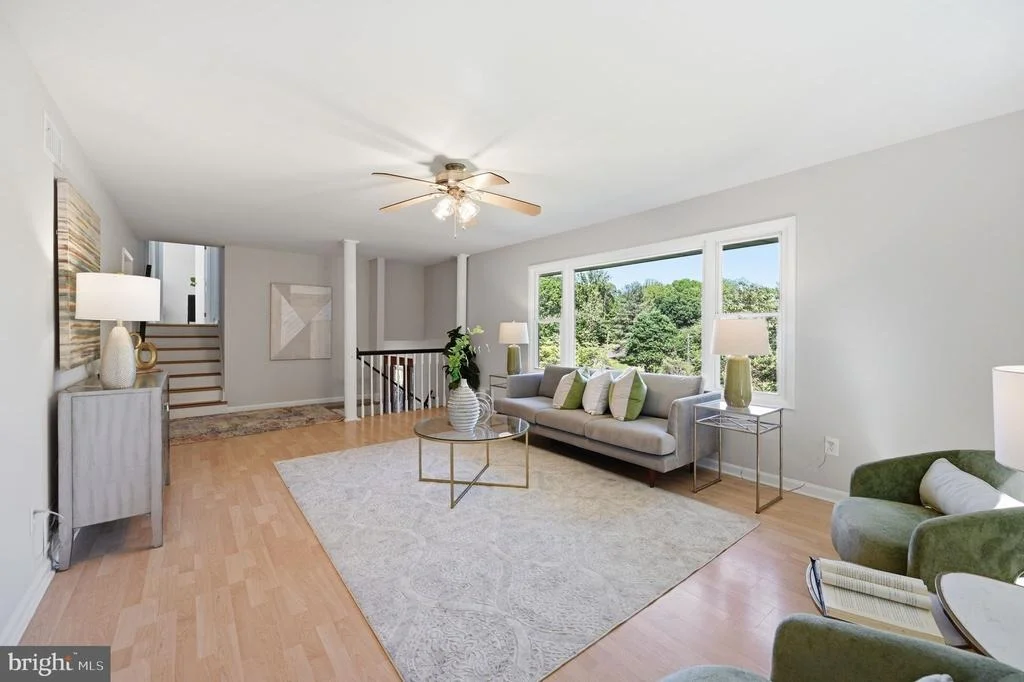 Photo of 7338 STUART CIRCLE