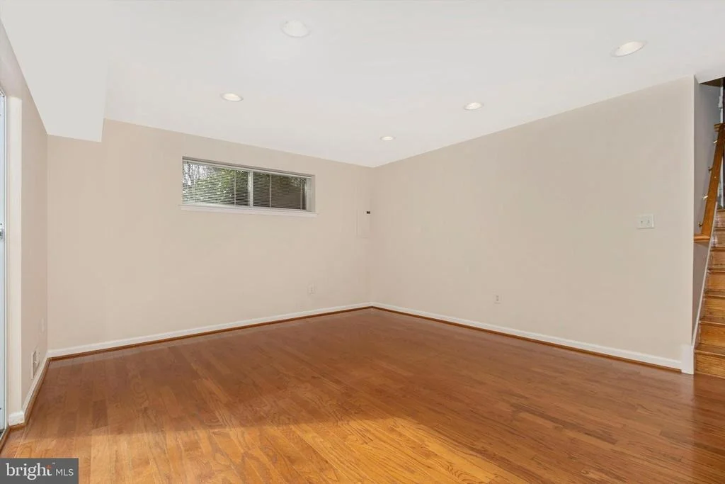 Photo of 11403 CLARA STREET