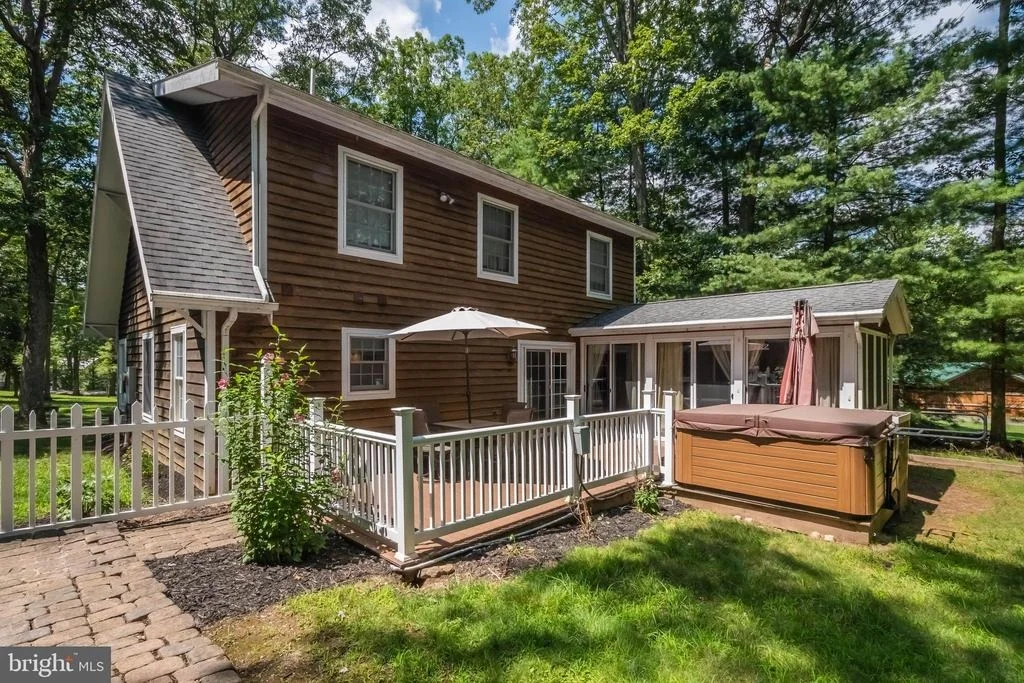 Photo of 302 OAK WAY ROAD