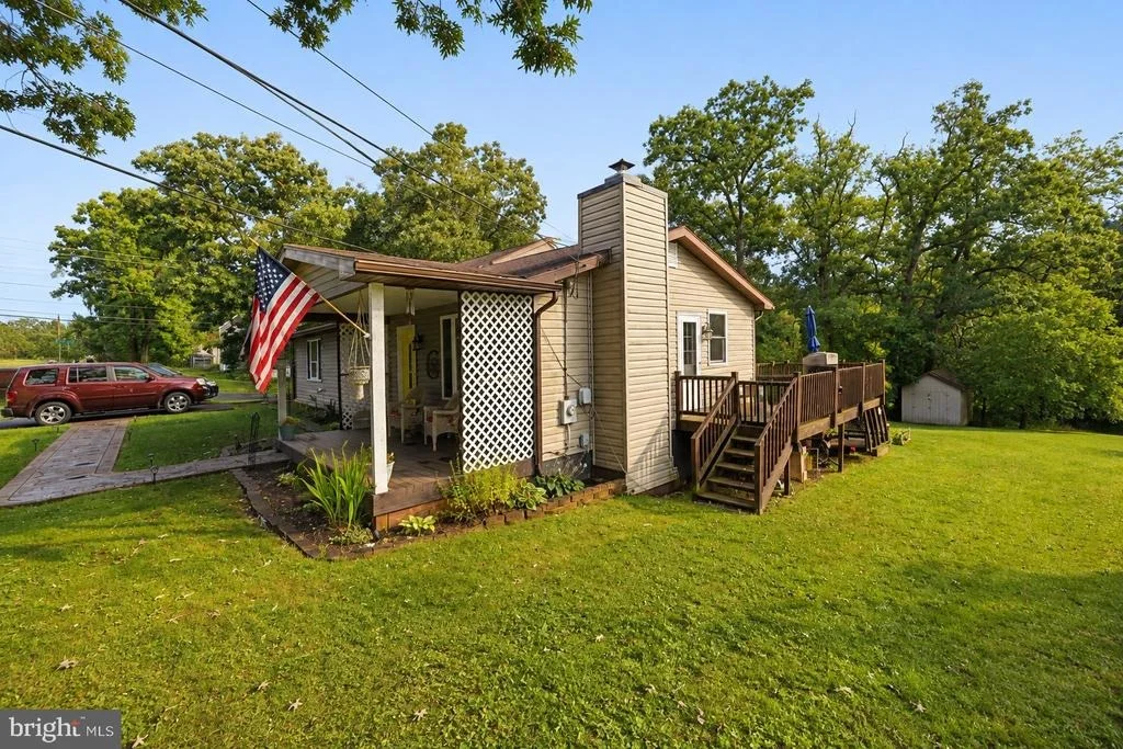 Photo of 104 D STREET