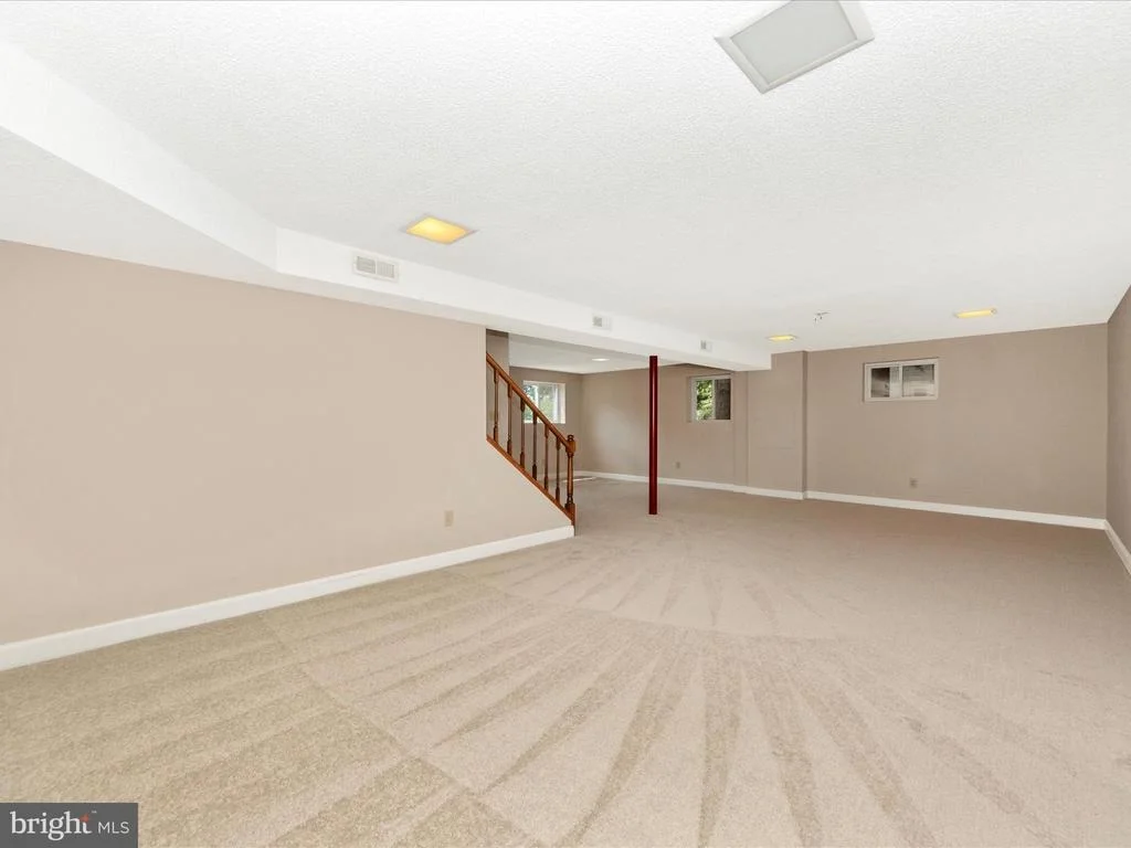 Photo of 19412 MUNCASTER ROAD