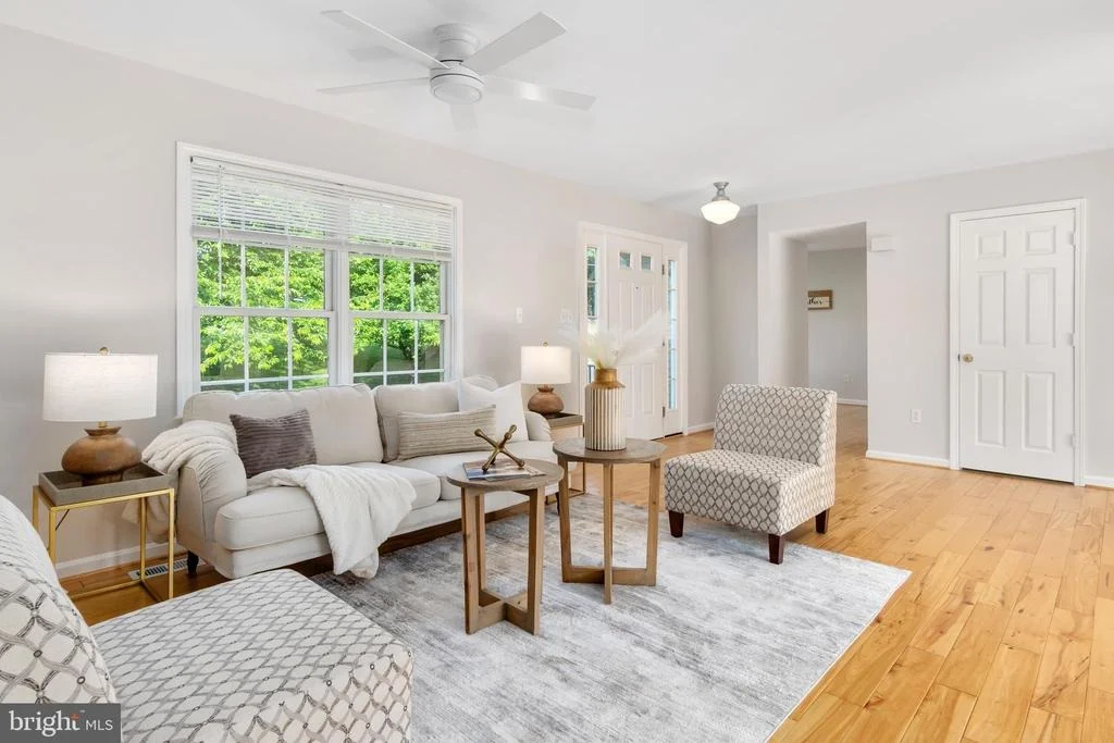Photo of 8613 HOLLOW ROAD