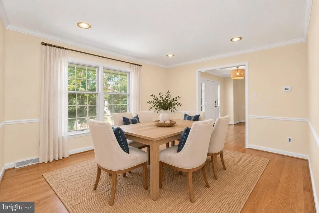 Photo of 10 CHILTON ROAD