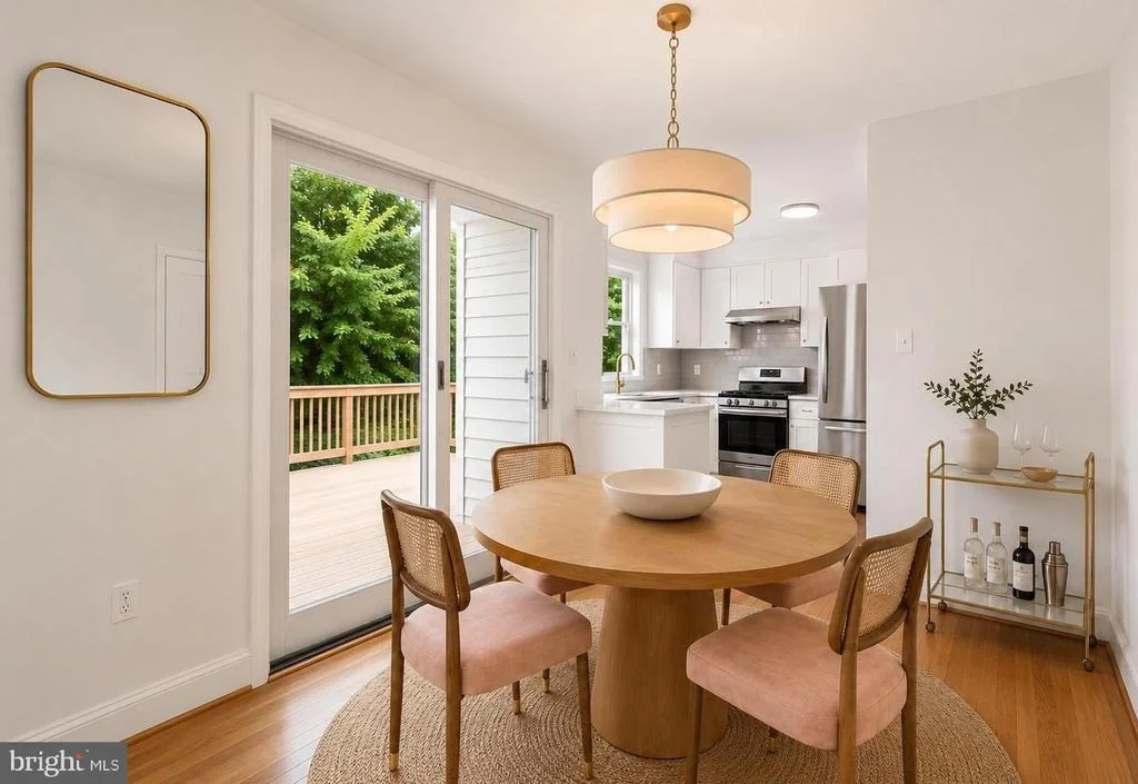 Photo of 11117 MIDVALE ROAD