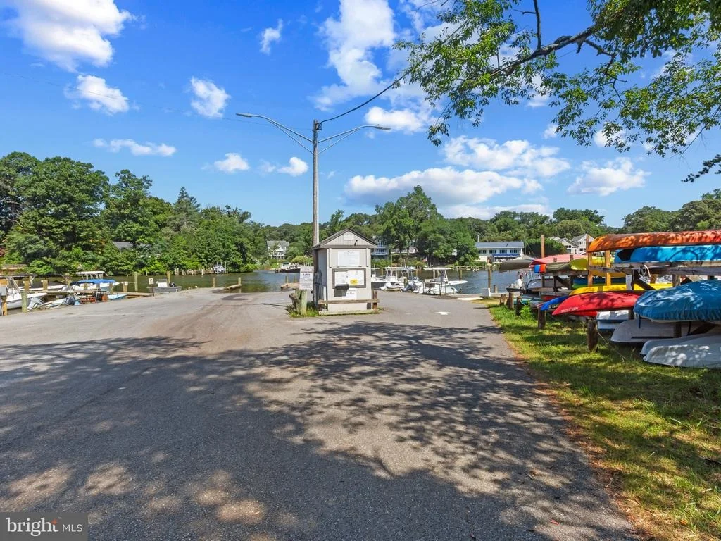 Photo of 1153 HAMPTON ROAD