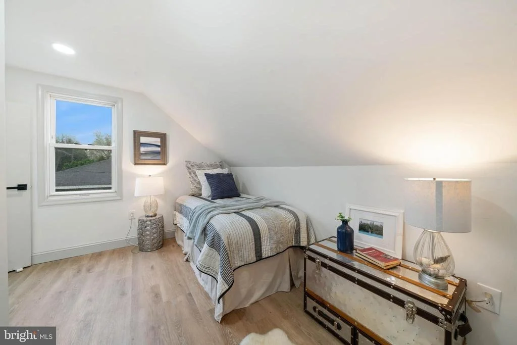 Photo of 28 KELLINGTON DRIVE