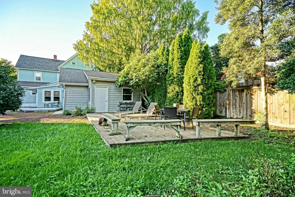 Photo of 111 KINGS HIGHWAY