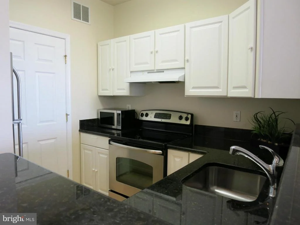 Photo of Unit 4316 at 1580 SPRING GATE DRIVE