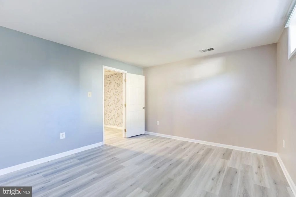 Photo of 10505 DEMOCRACY BOULEVARD