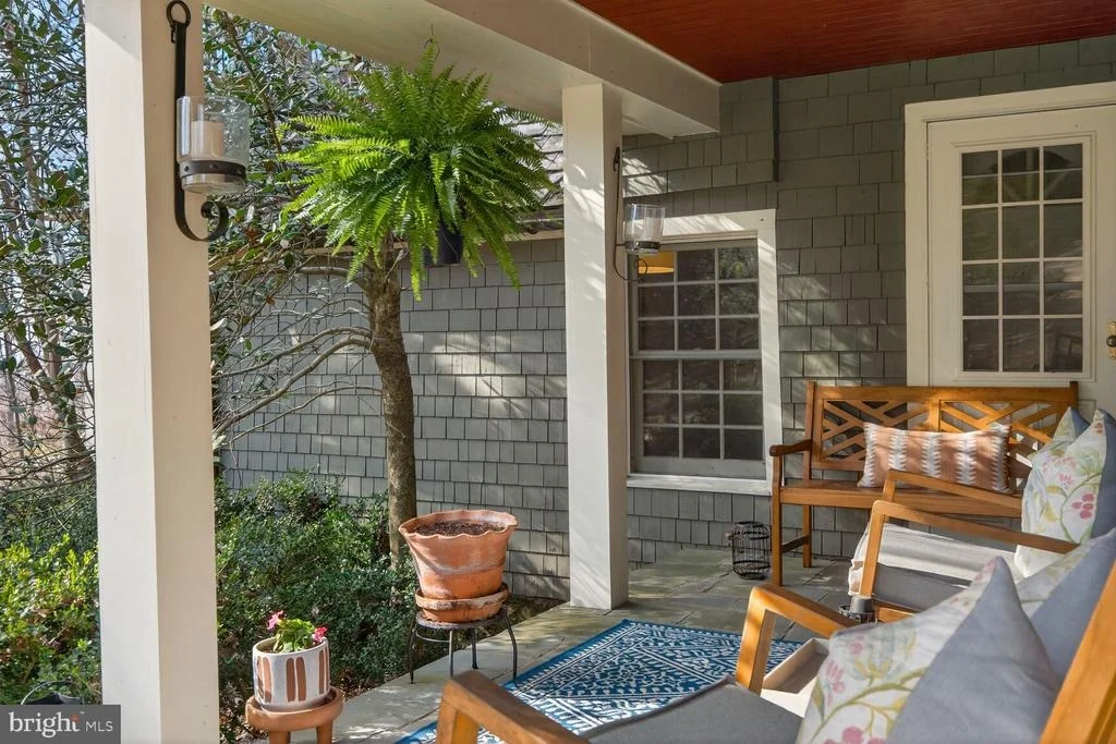 Photo of 17641 RAVEN ROCKS ROAD