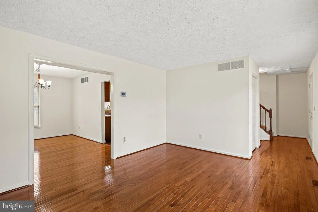 Photo of 3 GREENKNOLL BOULEVARD