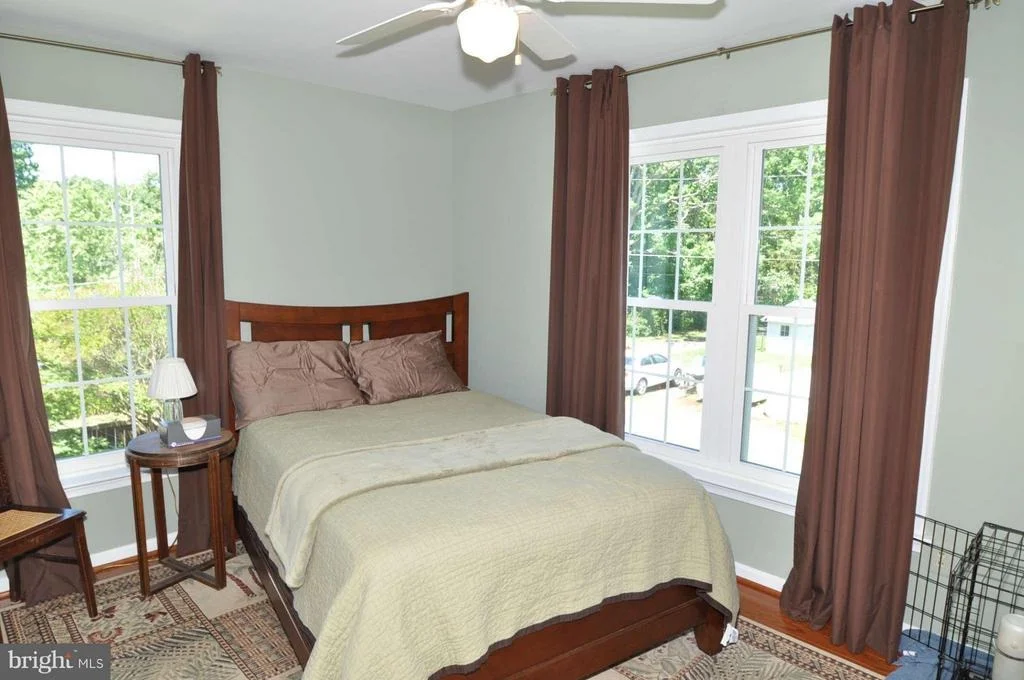 Photo of 4732 OAK ROAD