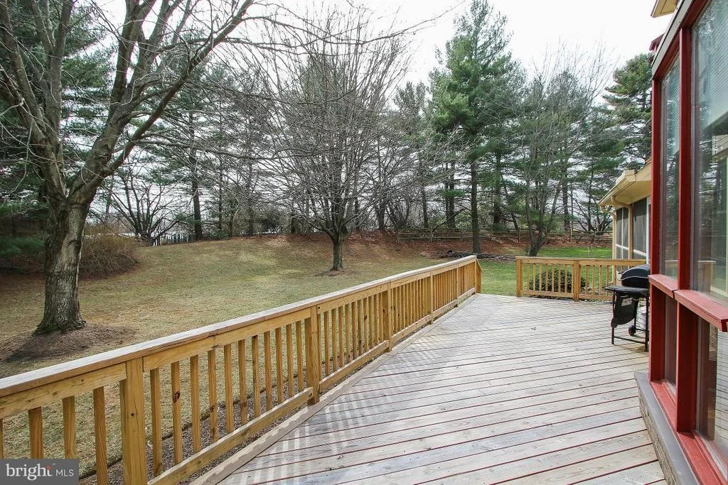 Photo of 11705 SPLIT TREE CIRCLE