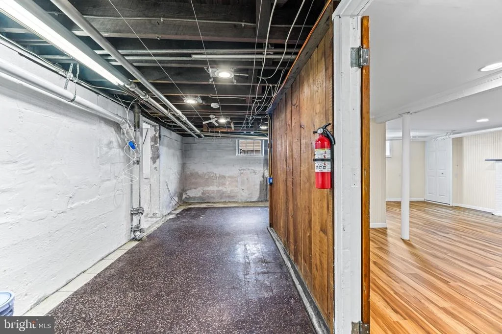 Photo of 1257 CIRCLE DRIVE