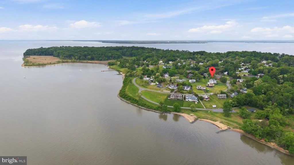 Photo of 160 CLIFFVIEW DRIVE